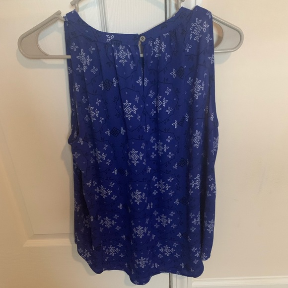 Loft Blue Tank - Picture 2 of 3